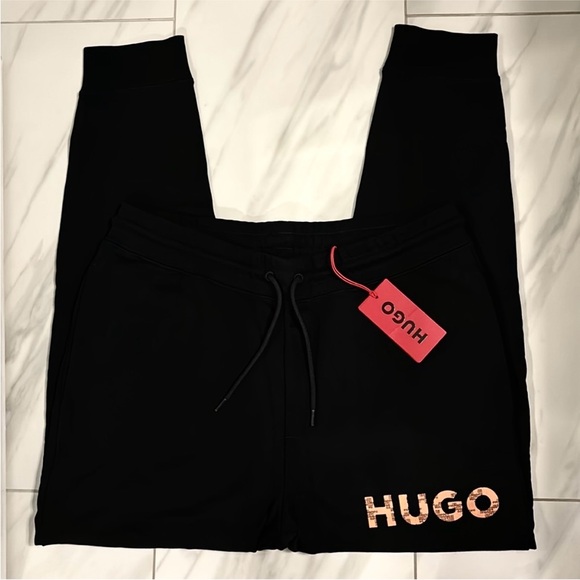 Men’s Hugo Boss Sweatpants - Picture 1 of 3